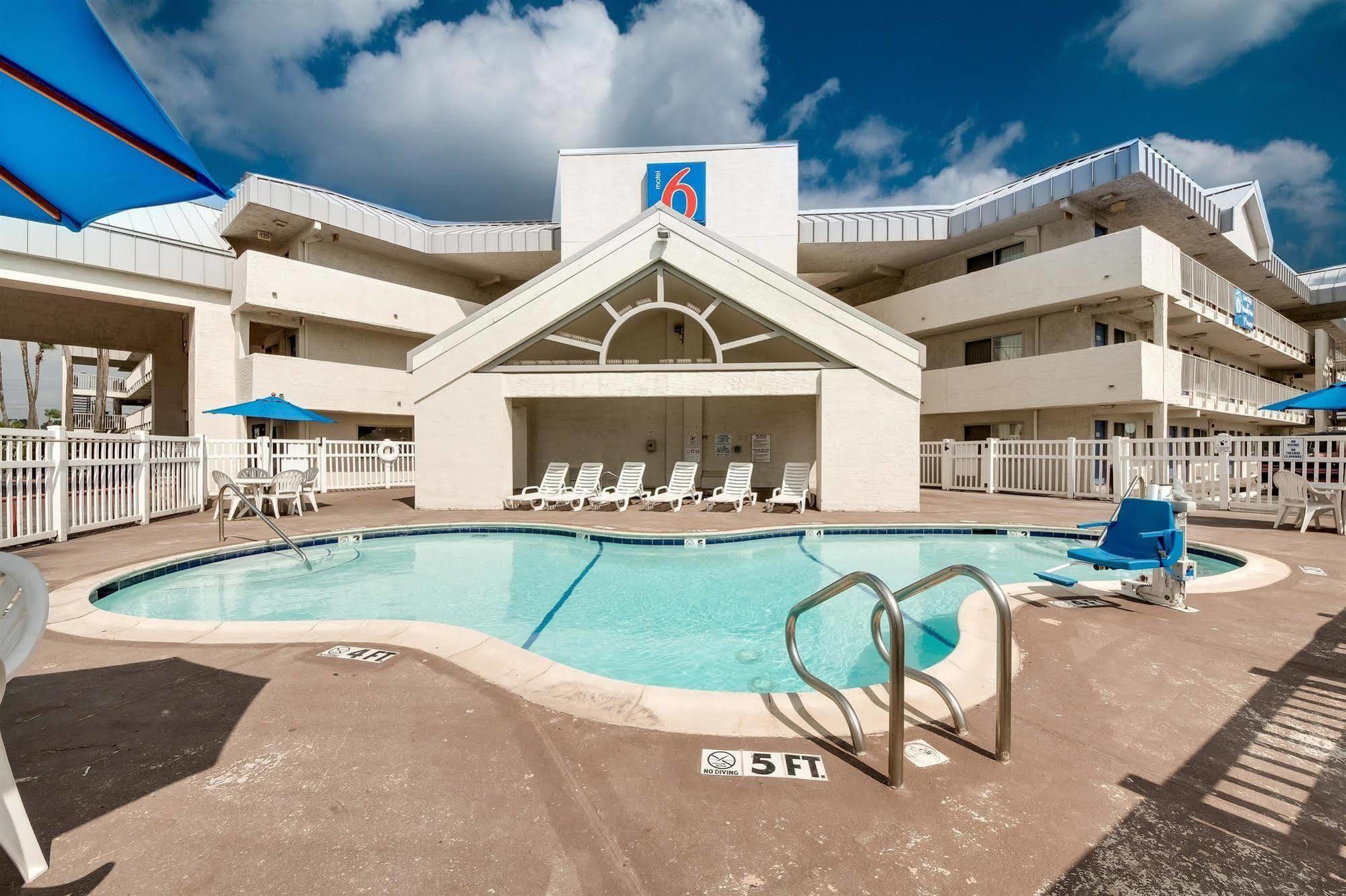Motel 6-Brownsville, Tx North Eksteriør bilde