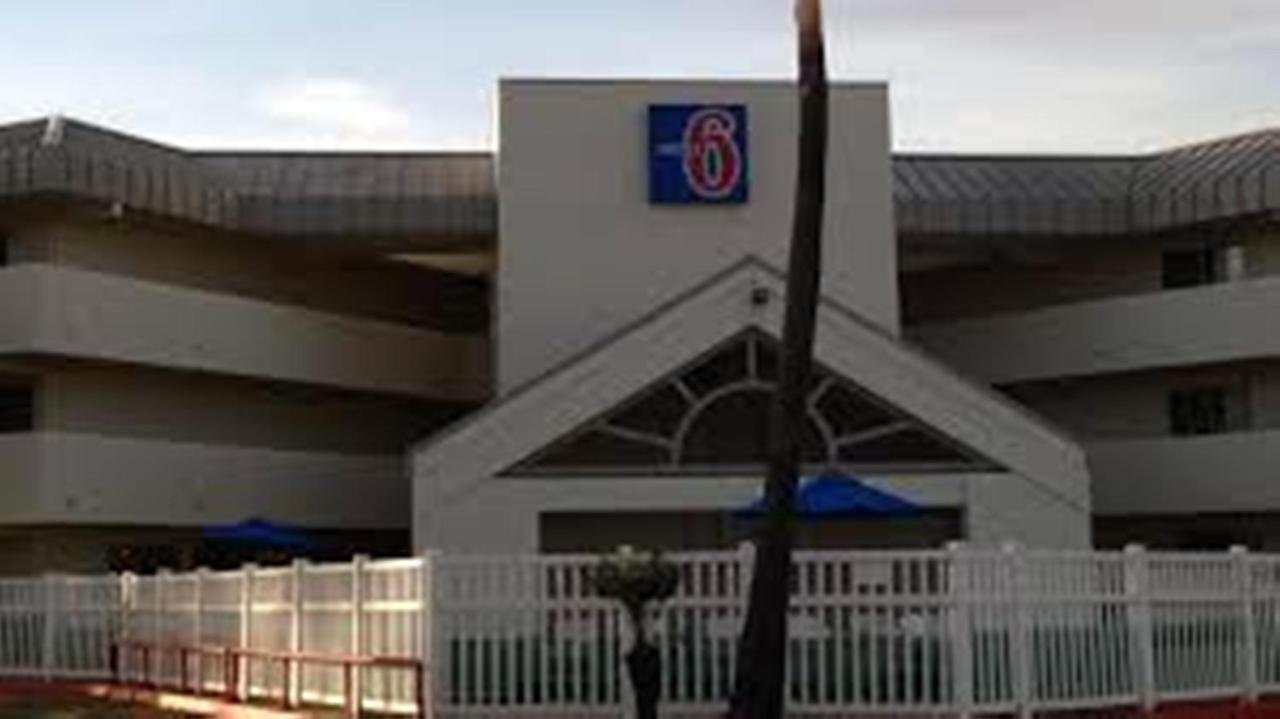Motel 6-Brownsville, Tx North Eksteriør bilde